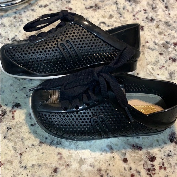 Mini Melissa 8 - Picture 6 of 7